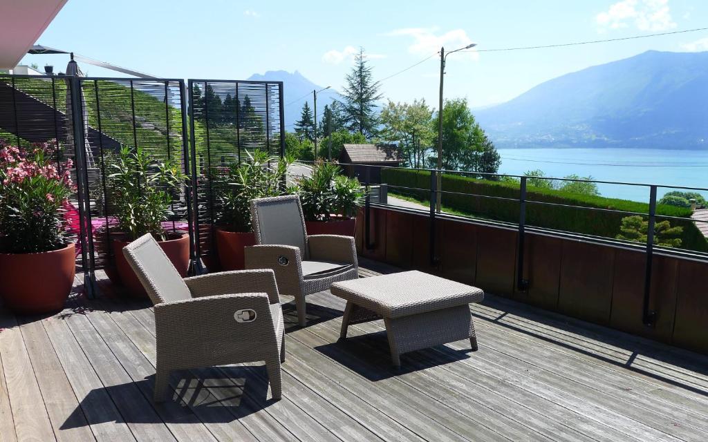 Le Clos Du Lac - Location De Chambres Veyrier-du-Lac Esterno foto